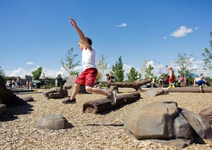 EWF_Fibar_Jumping from rocks